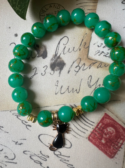 Emerald Green Beaded Bracelet with Cat Charm